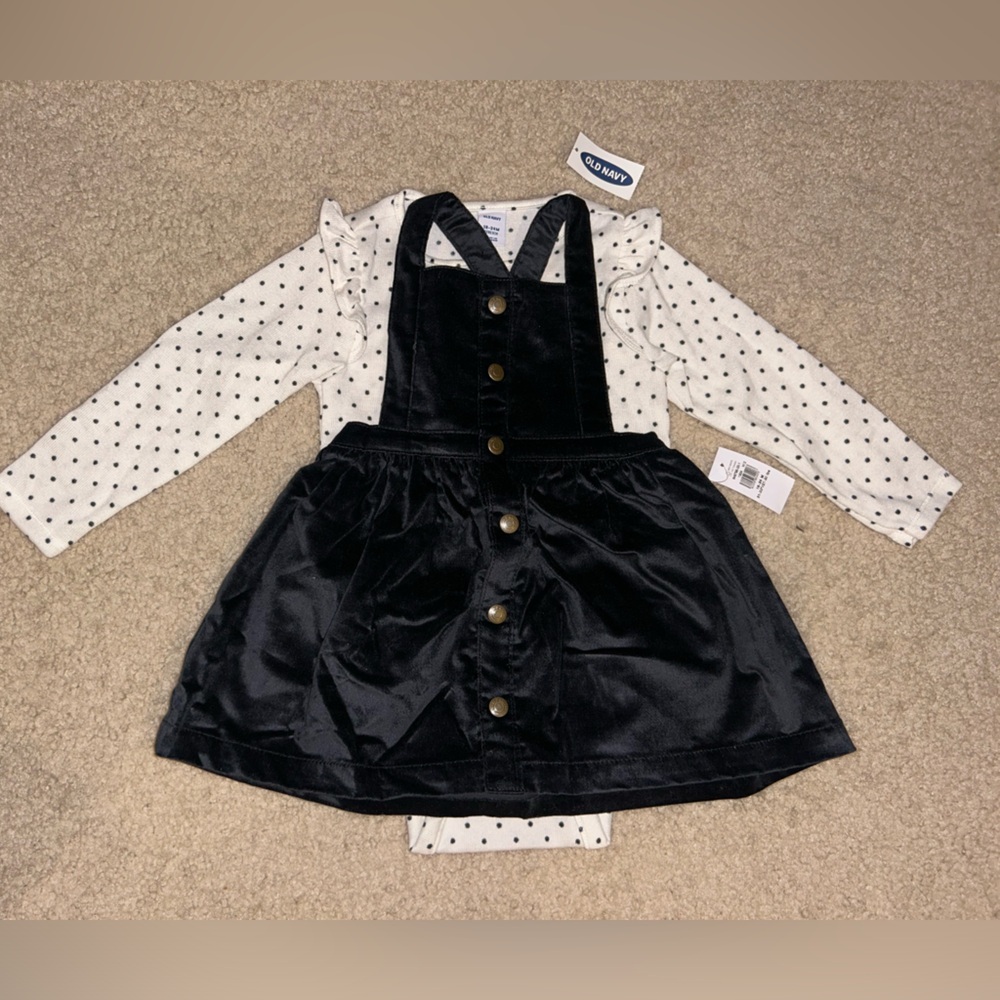 NWT Old Navy velvet overall dress 
Onesie stretch long sleeve 
Size 18-24 months